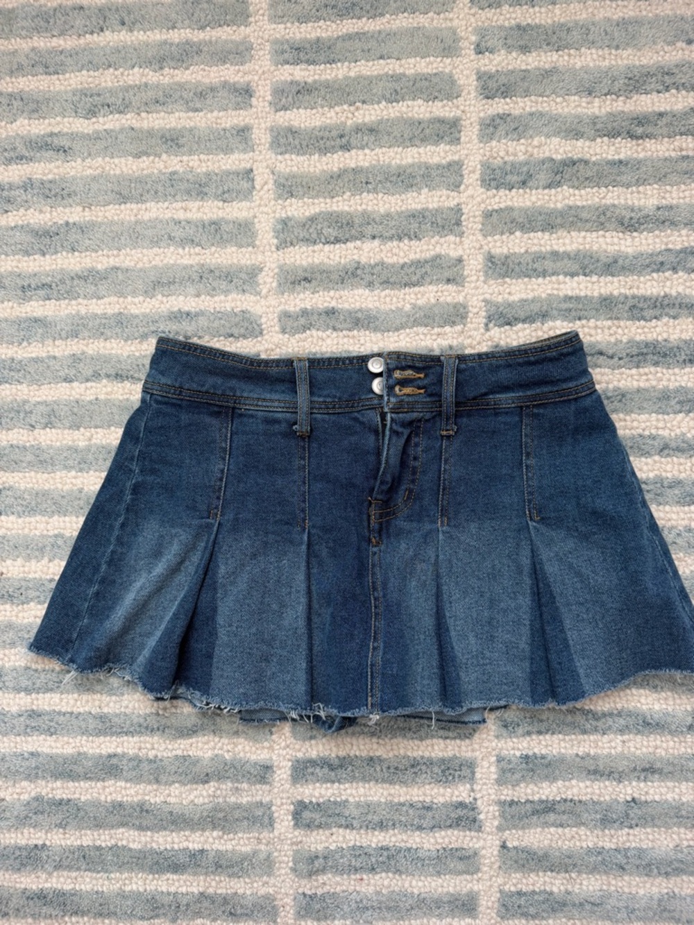 Gianni Bini Dark Blue Denim Pleated Mini Skirt